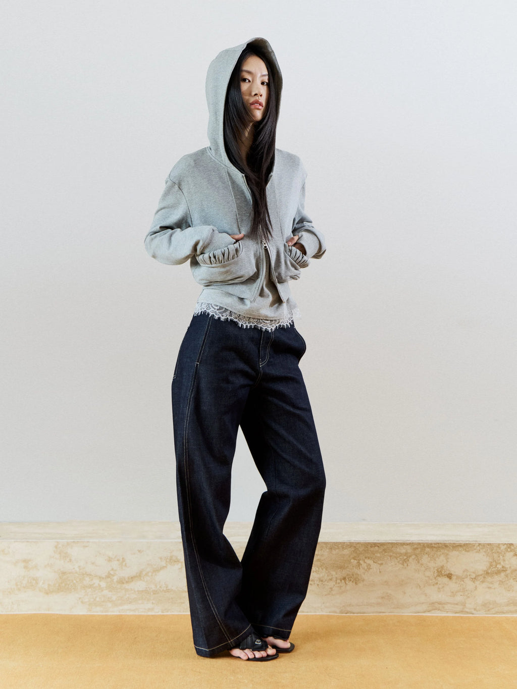 CLOUD HOODIE
