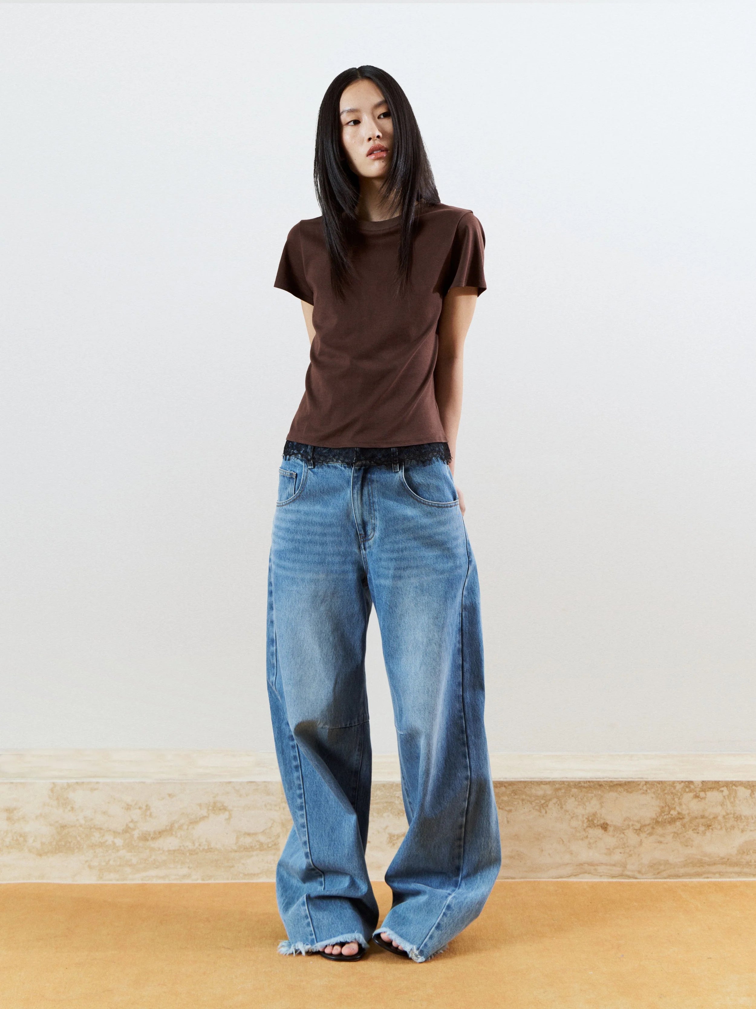 LACE T-SHIRT - BROWN